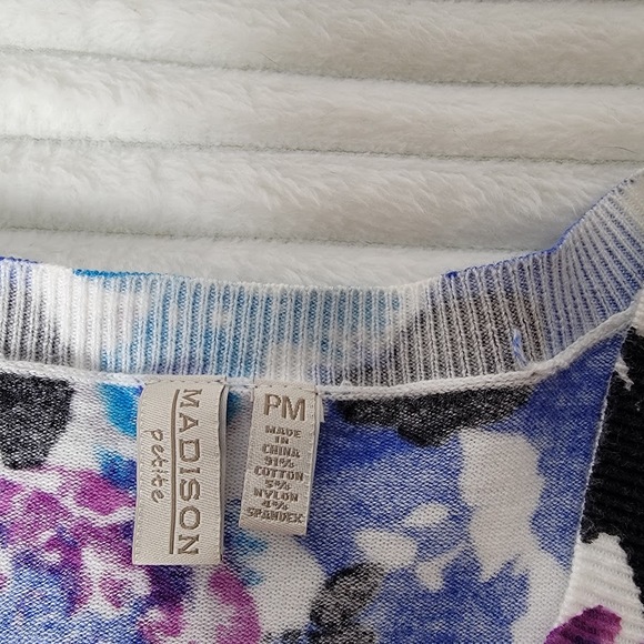Madison Petite Floral Cardigan Sweater PM Purple Blue Button Front Knit Top - Picture 6 of 9